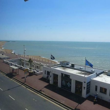 Whiterock Rocks !! Apartment Хейстингс Екстериор снимка