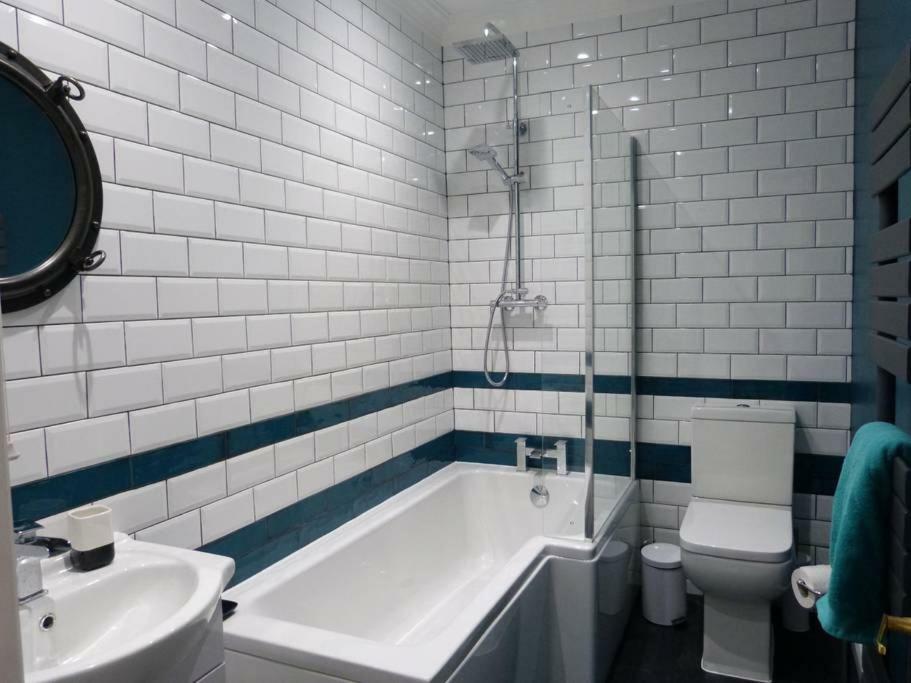 Whiterock Rocks !! Apartment Хейстингс Екстериор снимка